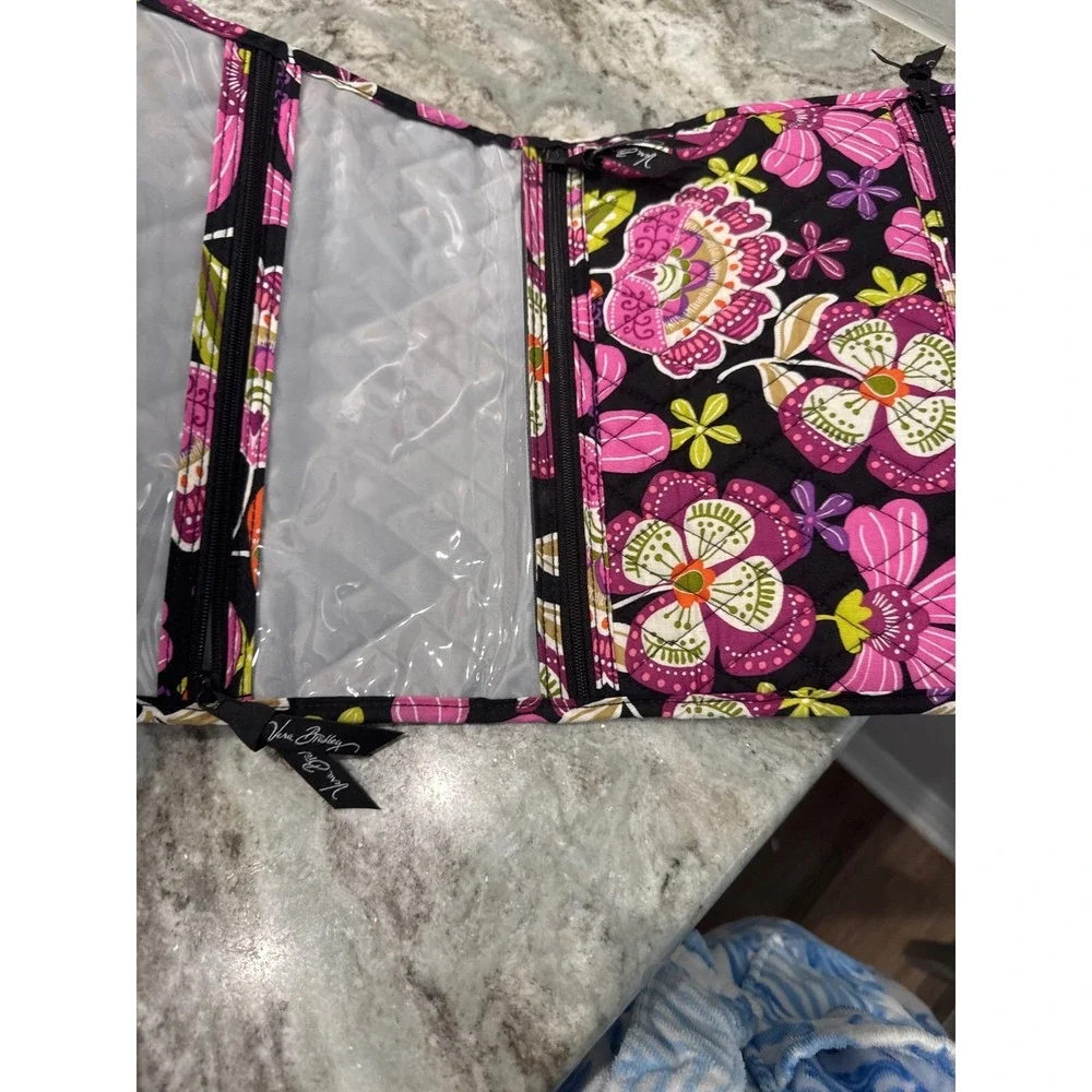 Vera Bradley Grand Tote Foldable Hanging Organizer 